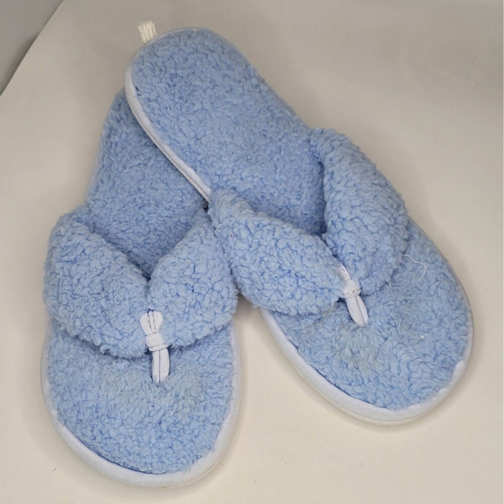 Size 6.5-7 Women's "Activizer" Slippers